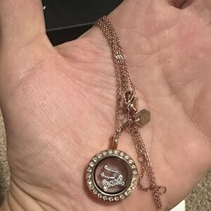 Origami Owl Rose Gold Pendant Necklace